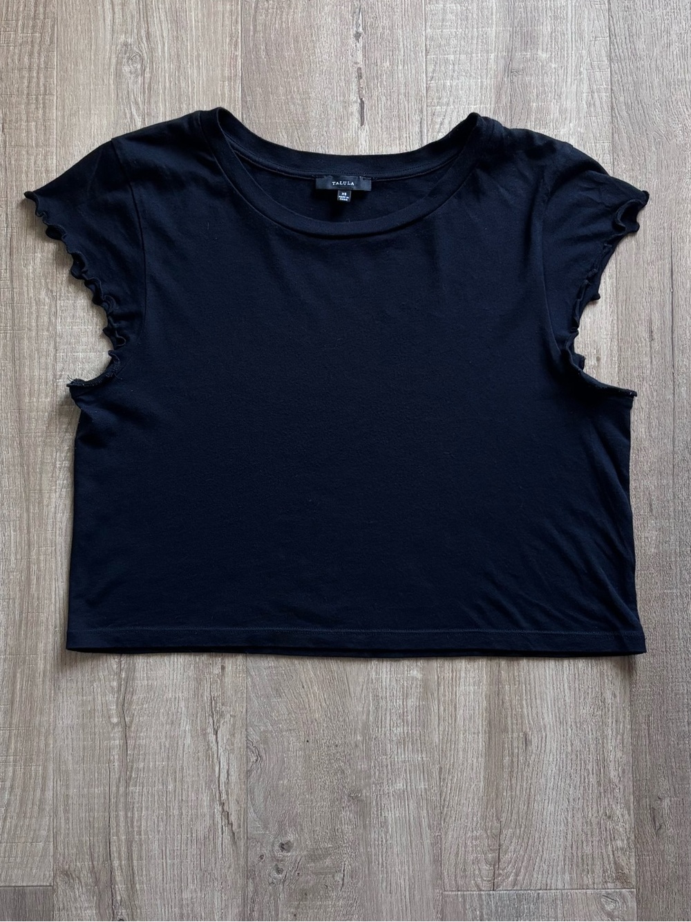 Talula Short Sleeve Crop Top in Black
